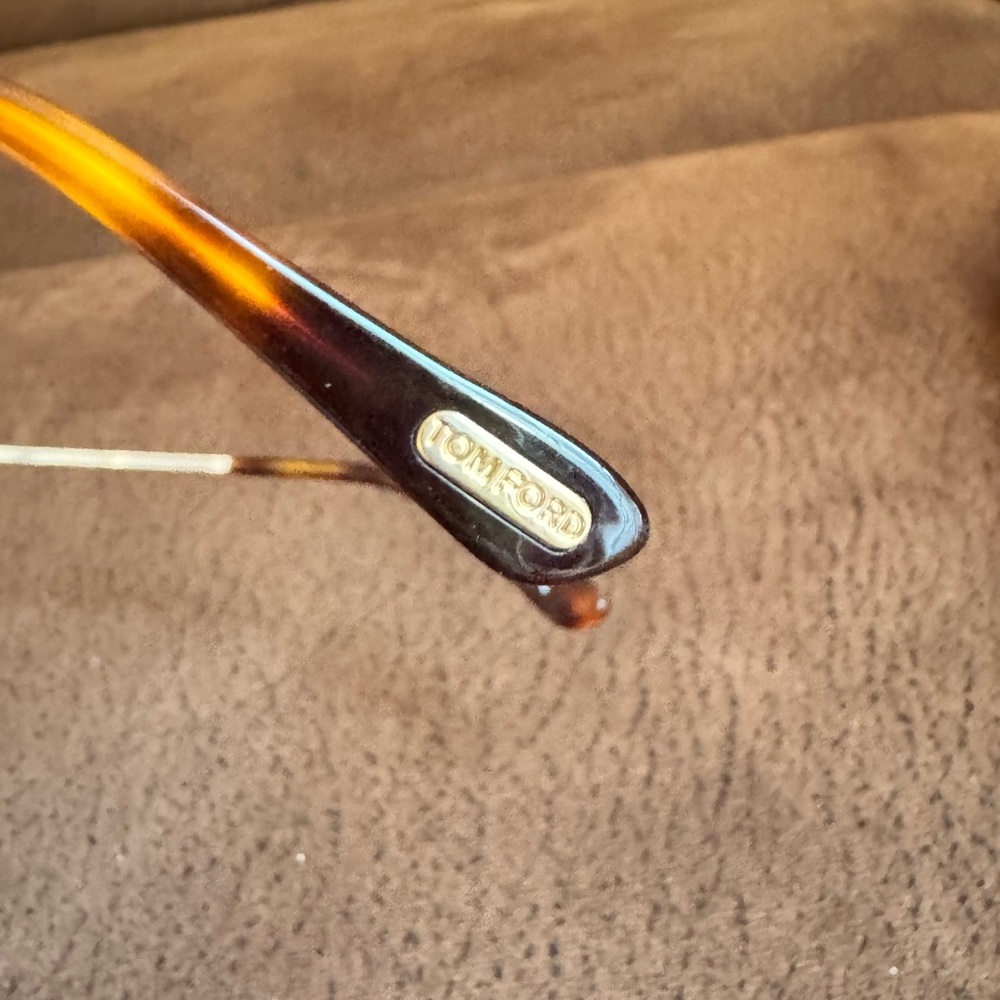 Tom Ford Gold Frame Mirrored Lens Cat-Eye Sunglasses - Picture 5 of 9